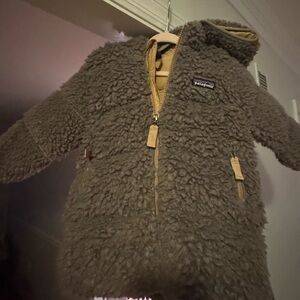Patagonia Infant Coat
6-12months